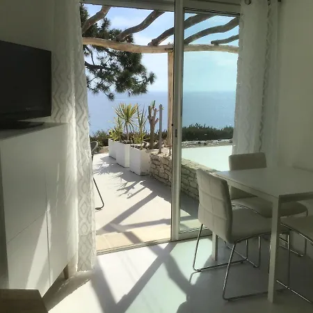 Mael Apartment